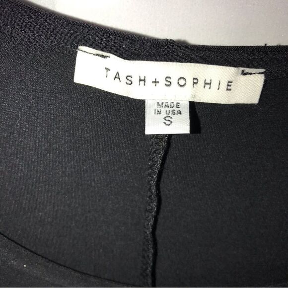 Tash + Sophie Sleeveless Blaxck Maxi Dress - Picture 3 of 3